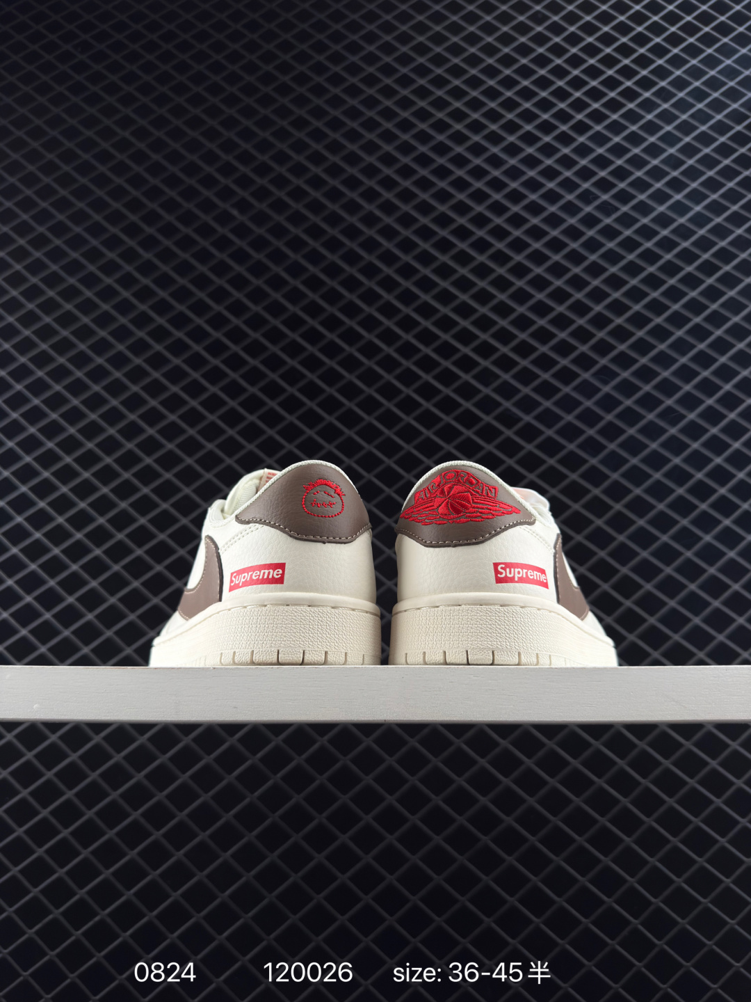 Travis Scott x Air Jordan 1 ” Reverse Mocha “